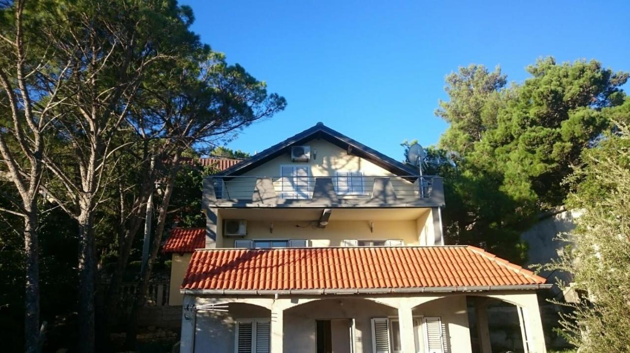 Gizmo Apartments Gornji Karin Exterior foto